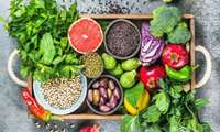 مدیریت افسردگی با مواد غذایی