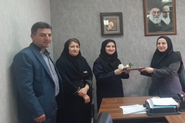 تجلیل از همکار تجهیزات پزشکی به مناسبت روز نگهداشت  تجهیزات پزشکی در بیمارستان رسالت ماسال 