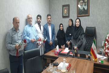تقدیر از ایثارگر